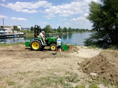 John Deere 2